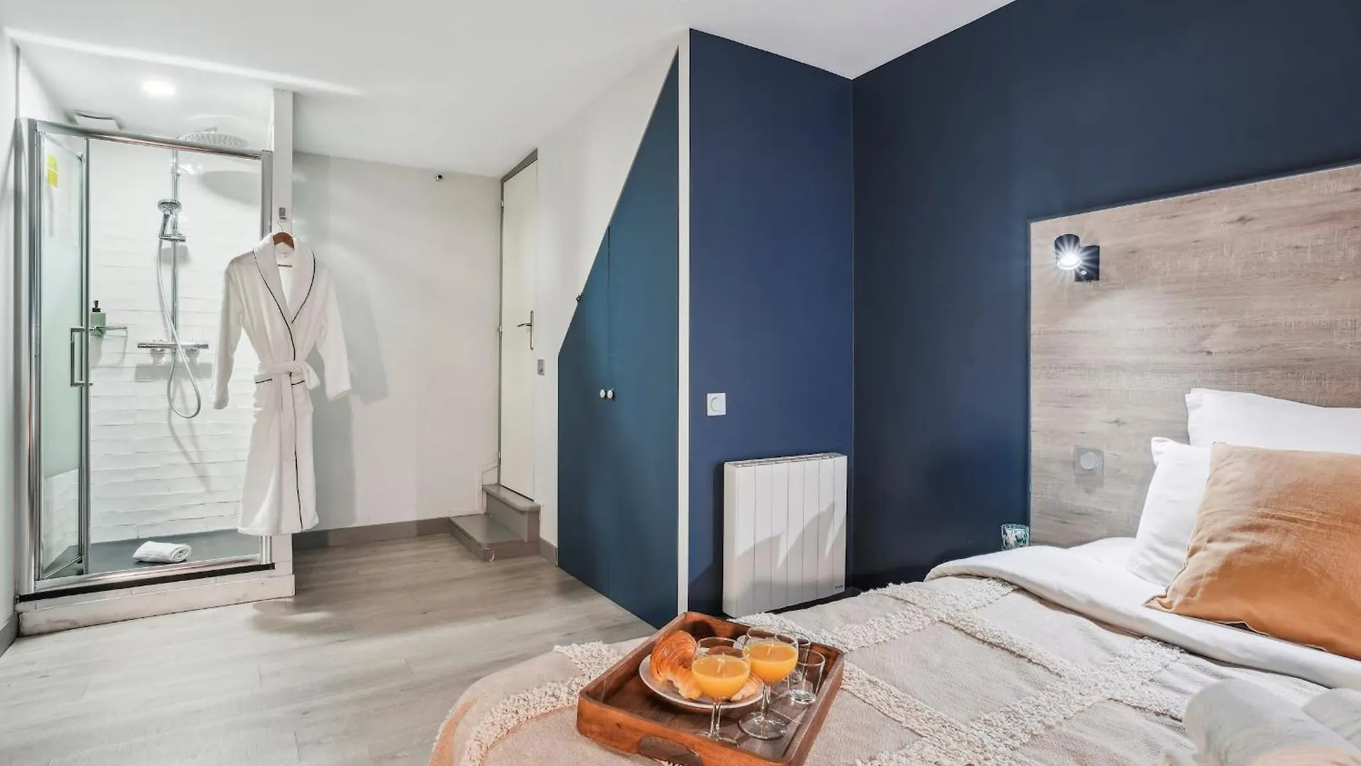 アパート Eiffel Tower & Invalides - 1br - Cityapartmentstay パリ