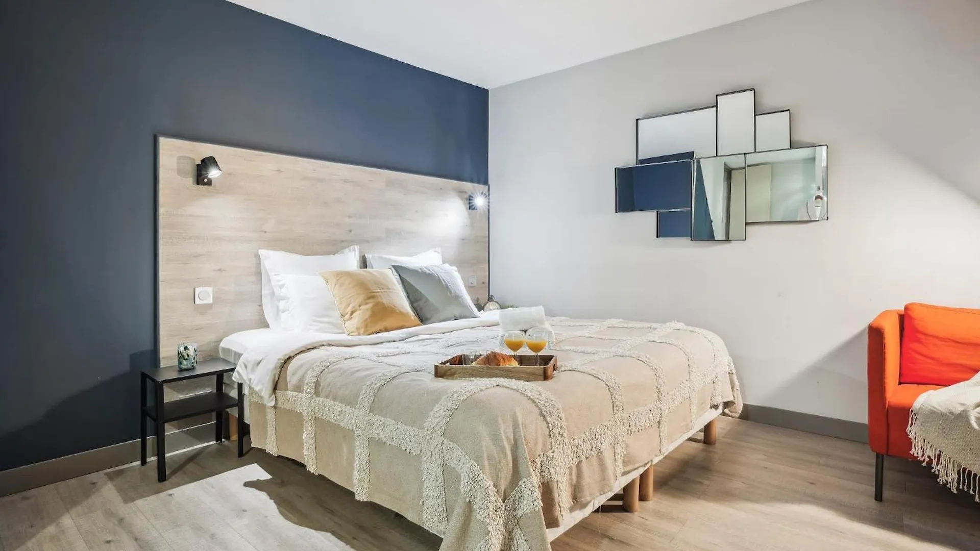 Eiffel Tower & Invalides - 1br - Cityapartmentstay * Paris